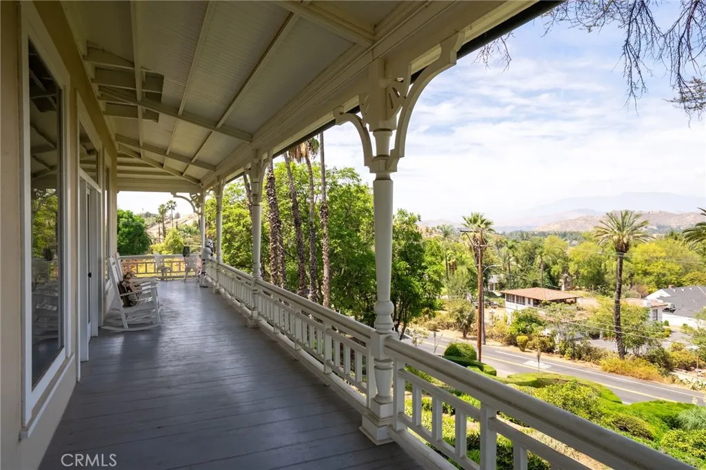 main property photo 60