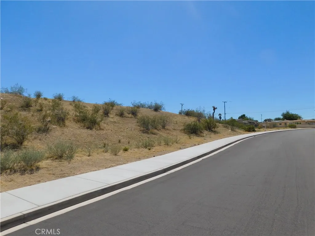 main property photo 4