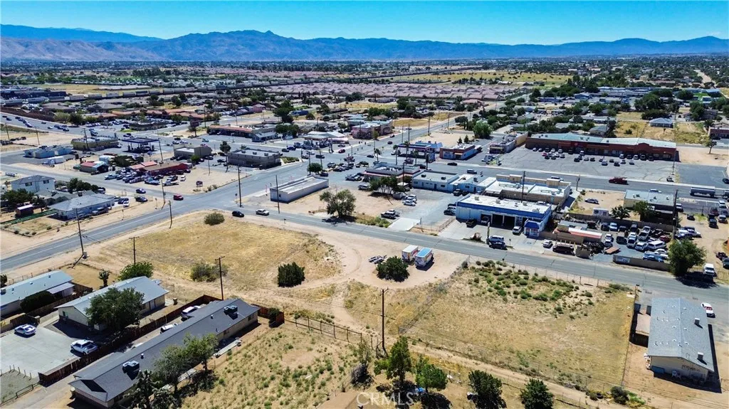 main property photo 16