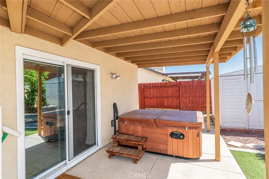 main property photo 33