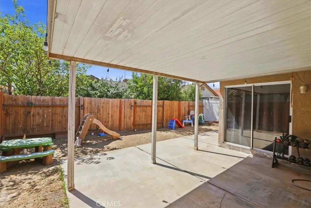 main property photo 25