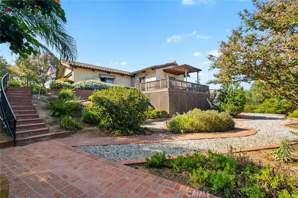 main property photo 67