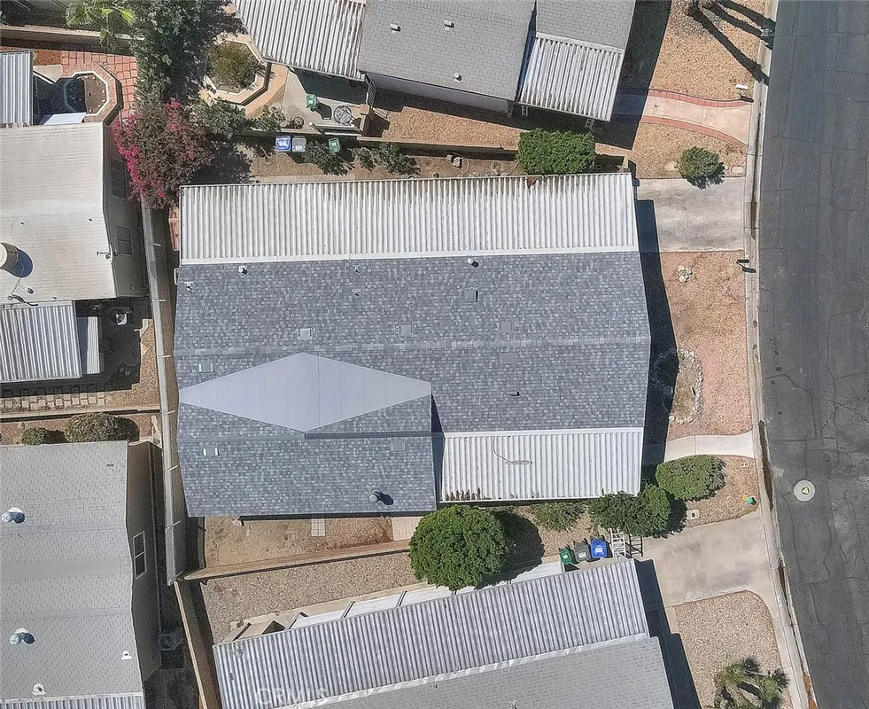 main property photo 66