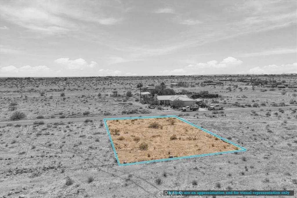 main property photo 19