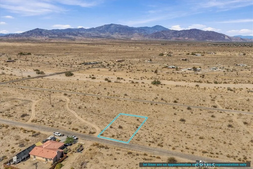 main property photo 29