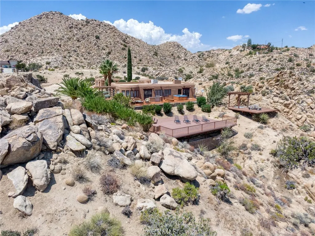 main property photo 45