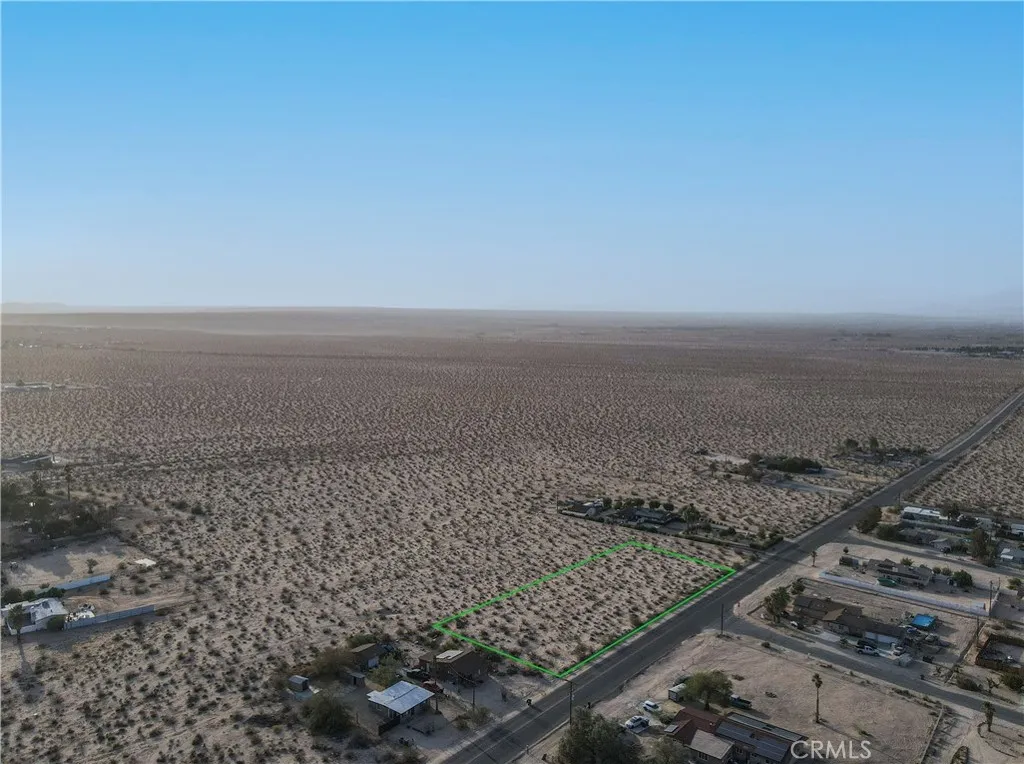 main property photo 5