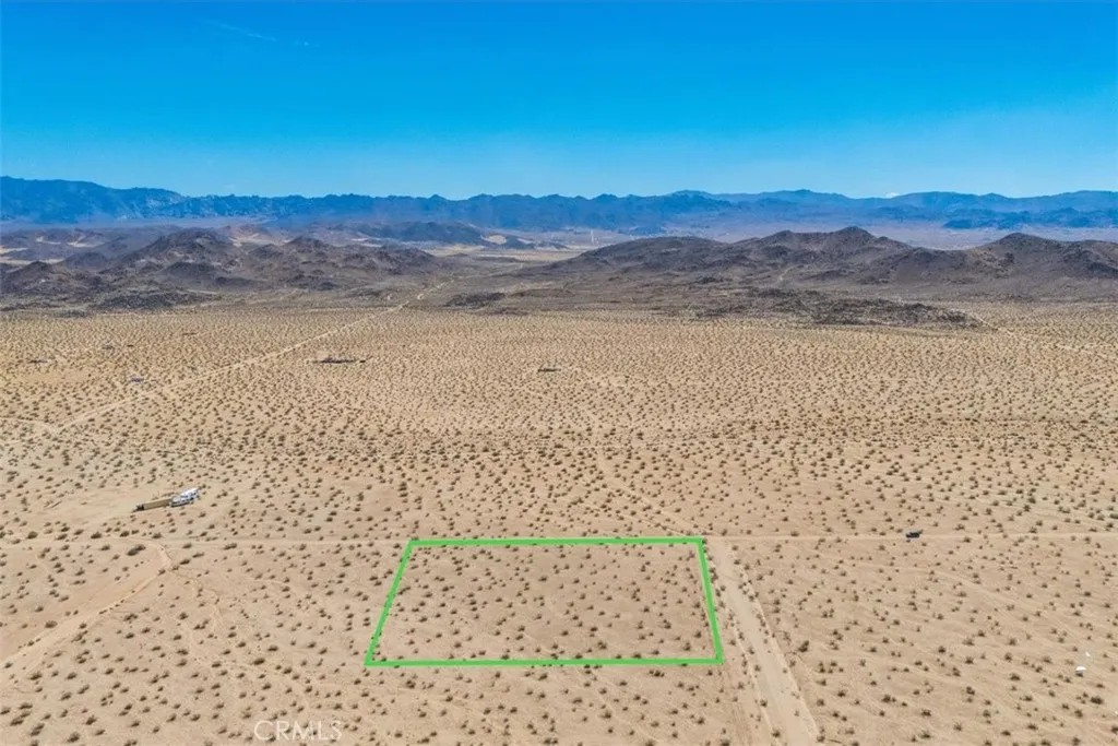 main property photo 10