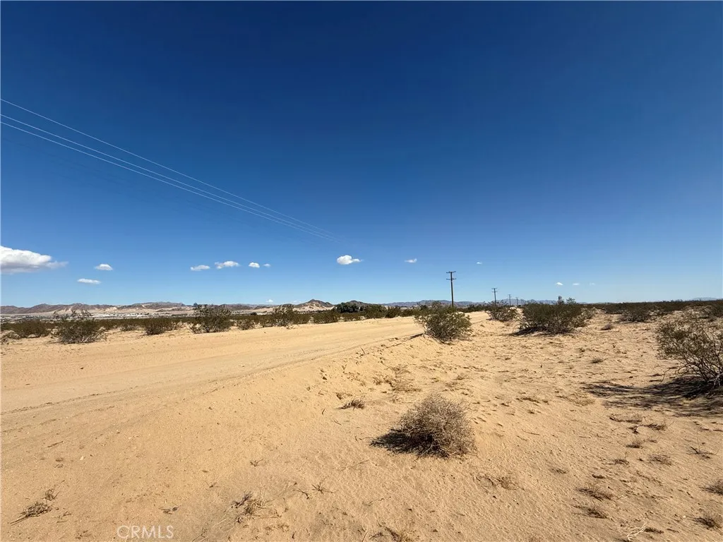 main property photo 5