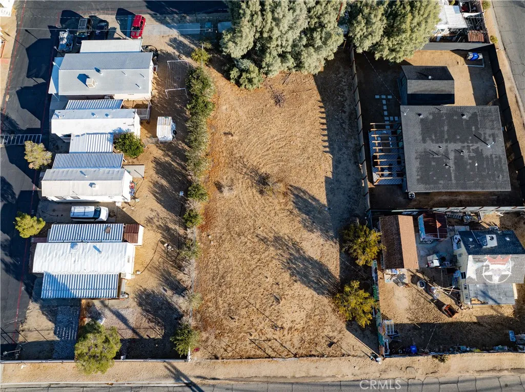 main property photo 15
