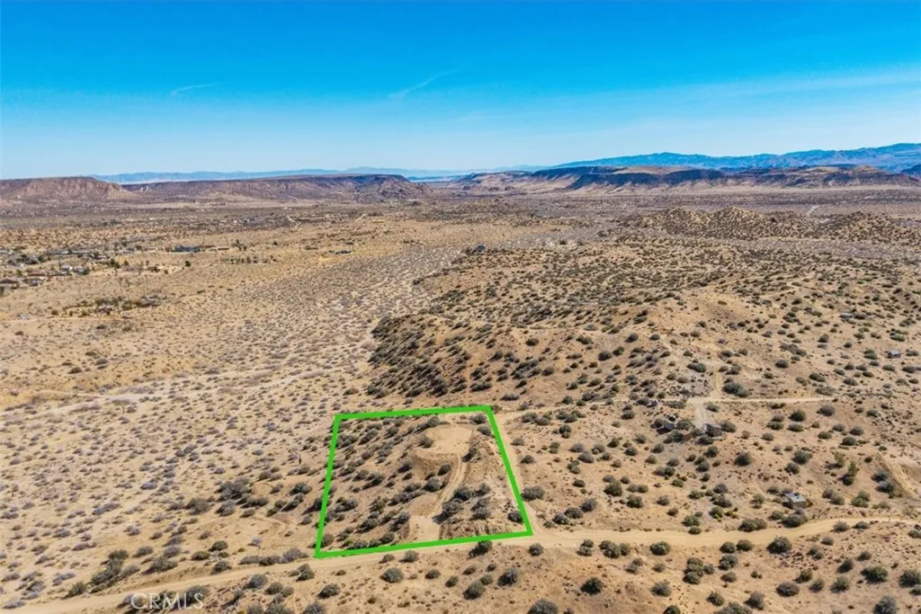main property photo 11