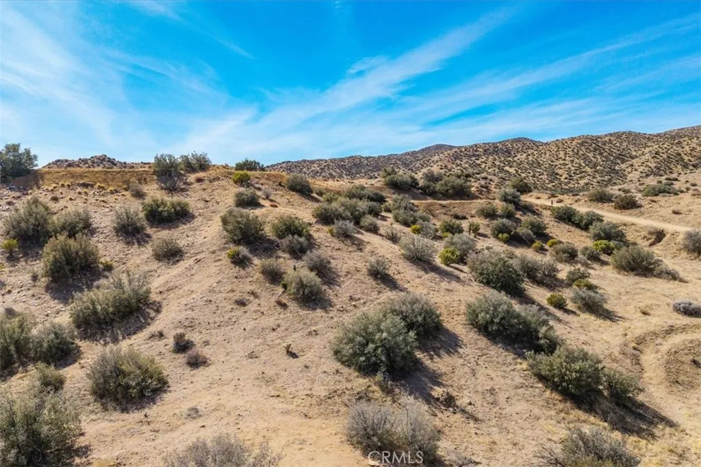 main property photo 23