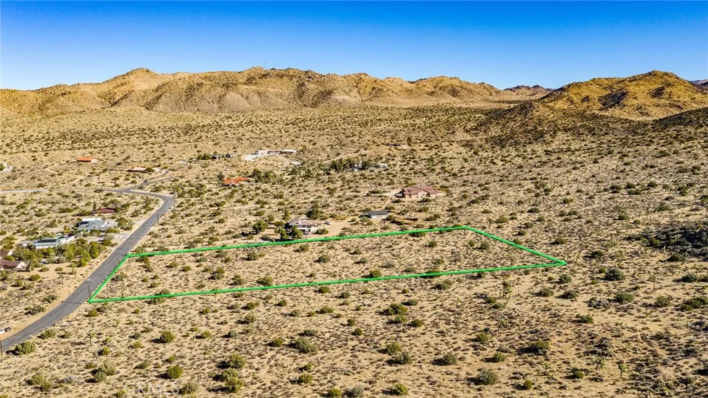 main property photo 22