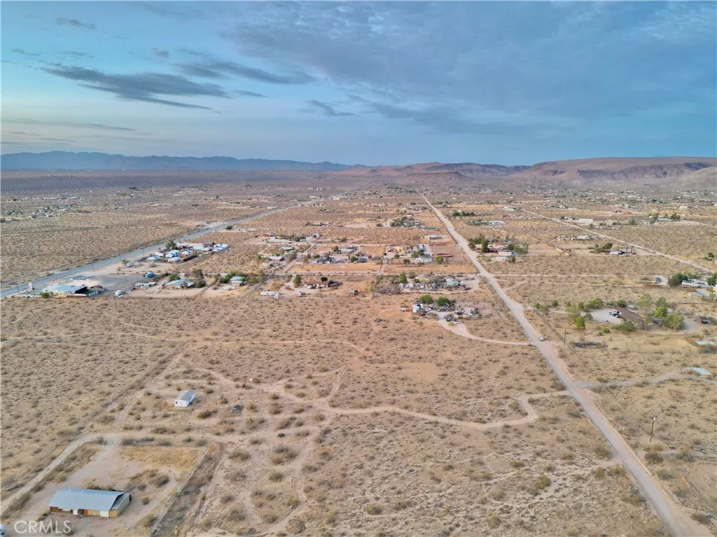 main property photo 24
