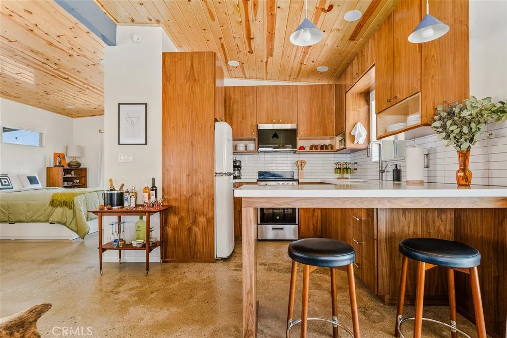 property viewer photo 10