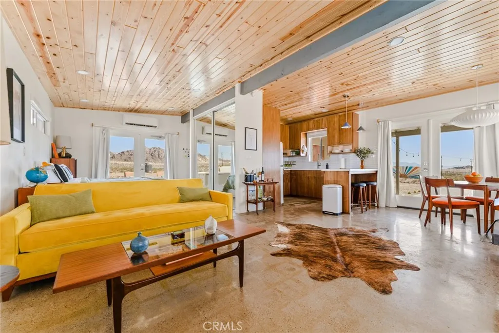 property viewer photo 5