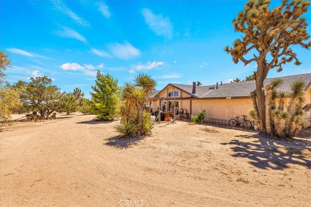 main property photo 22