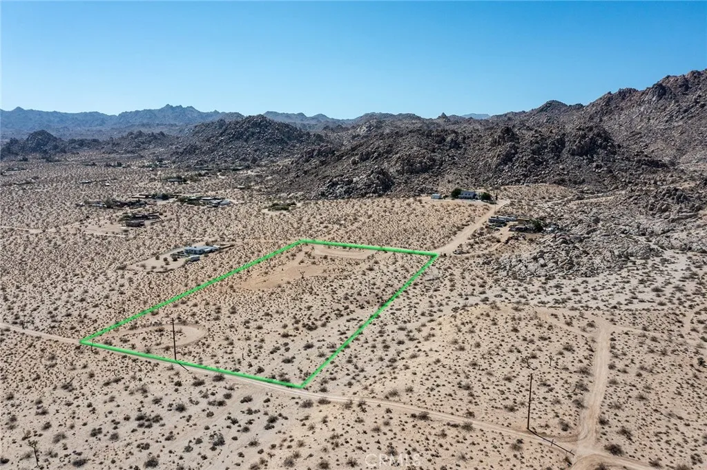 main property photo 4