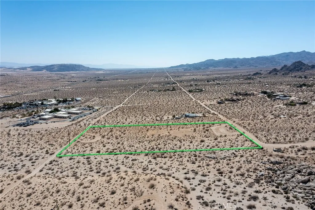 main property photo 6