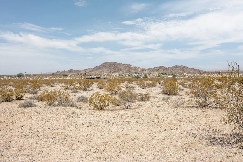 main property photo 11