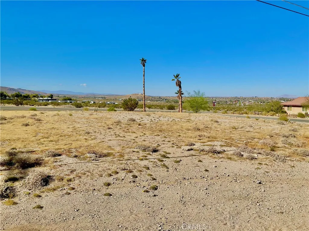 main property photo 7