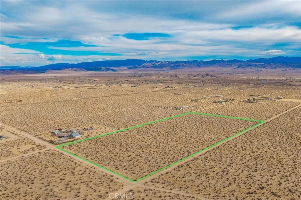 main property photo 24