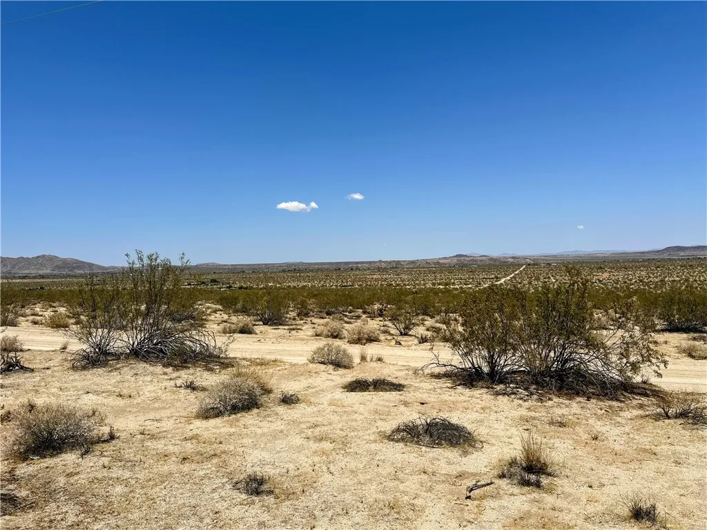 main property photo 6