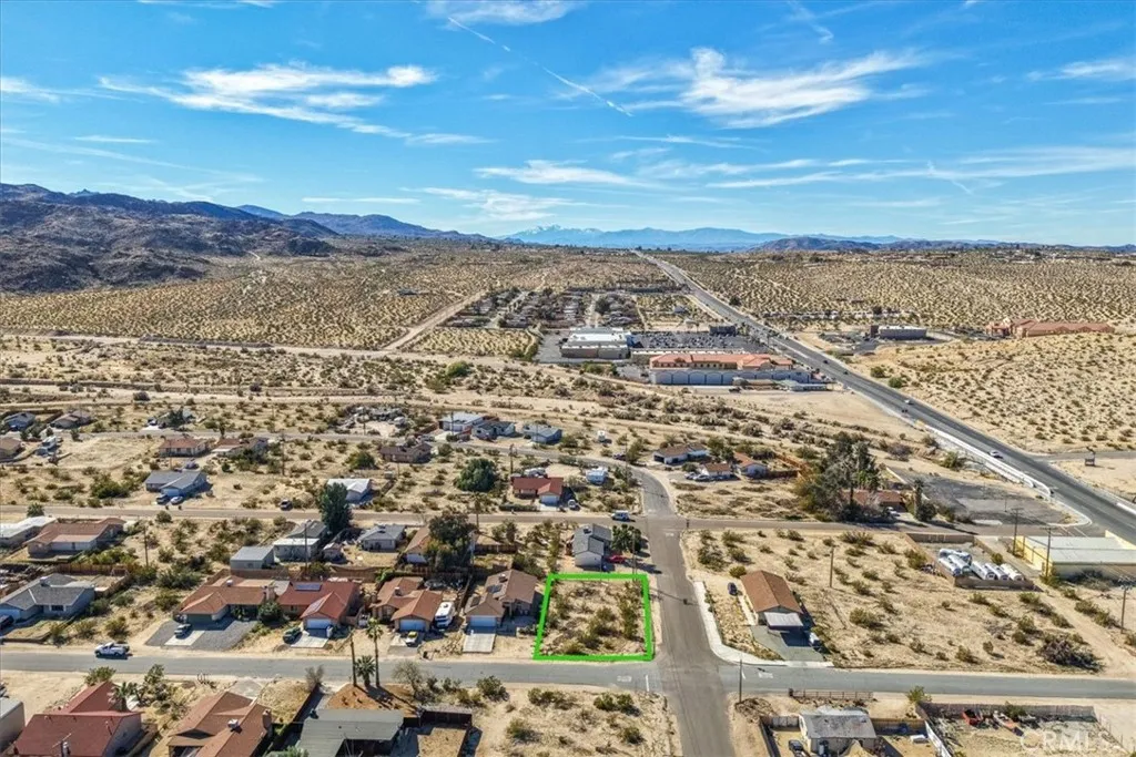 main property photo 3