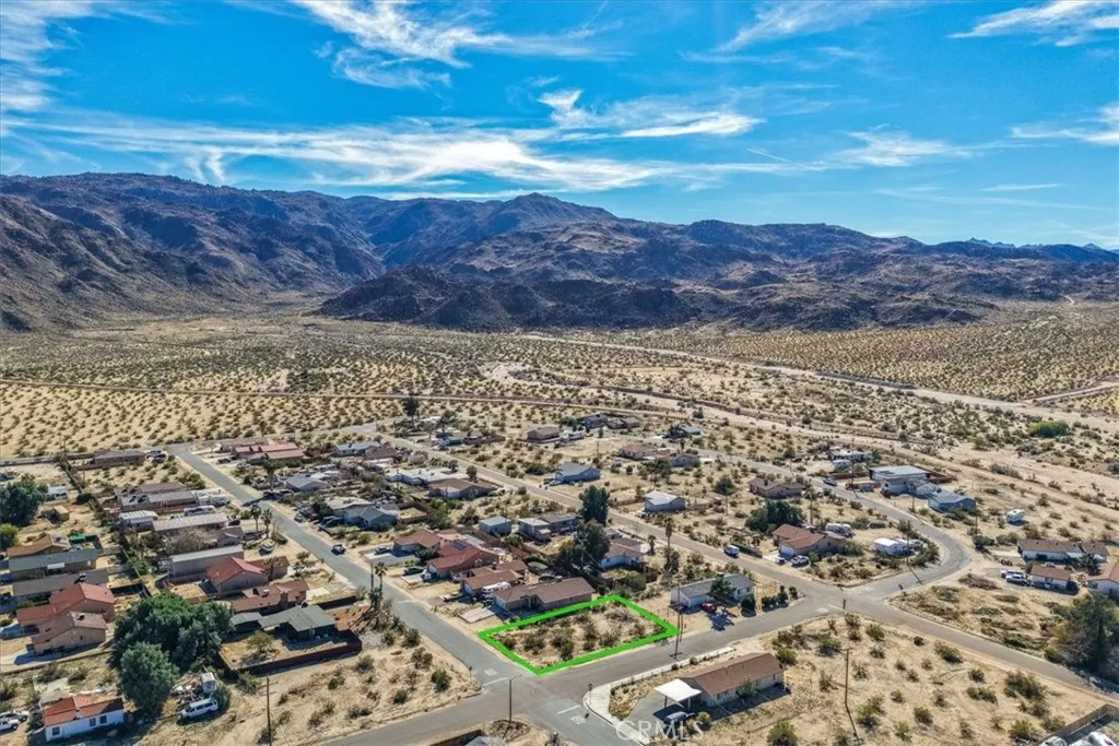 main property photo 4