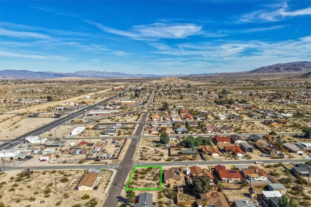 main property photo 7