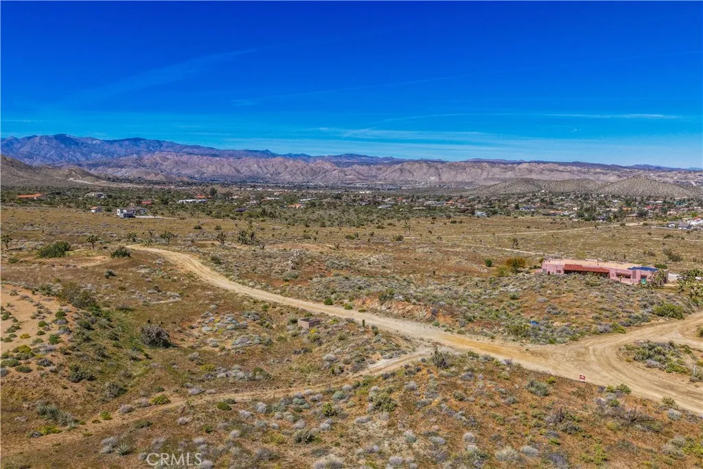 main property photo 34