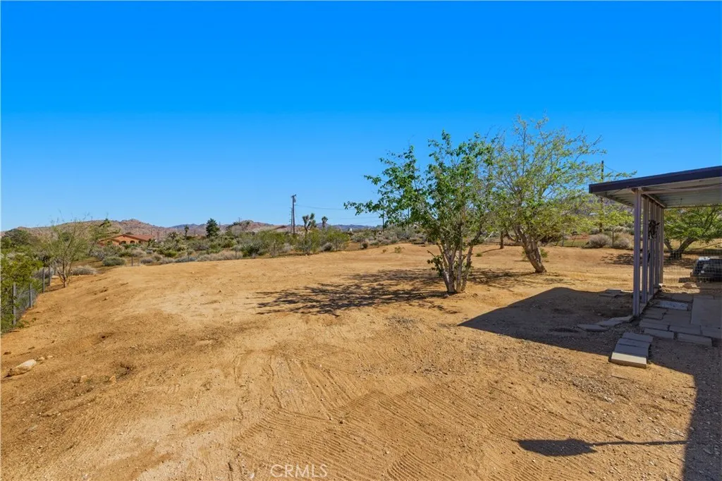 main property photo 25