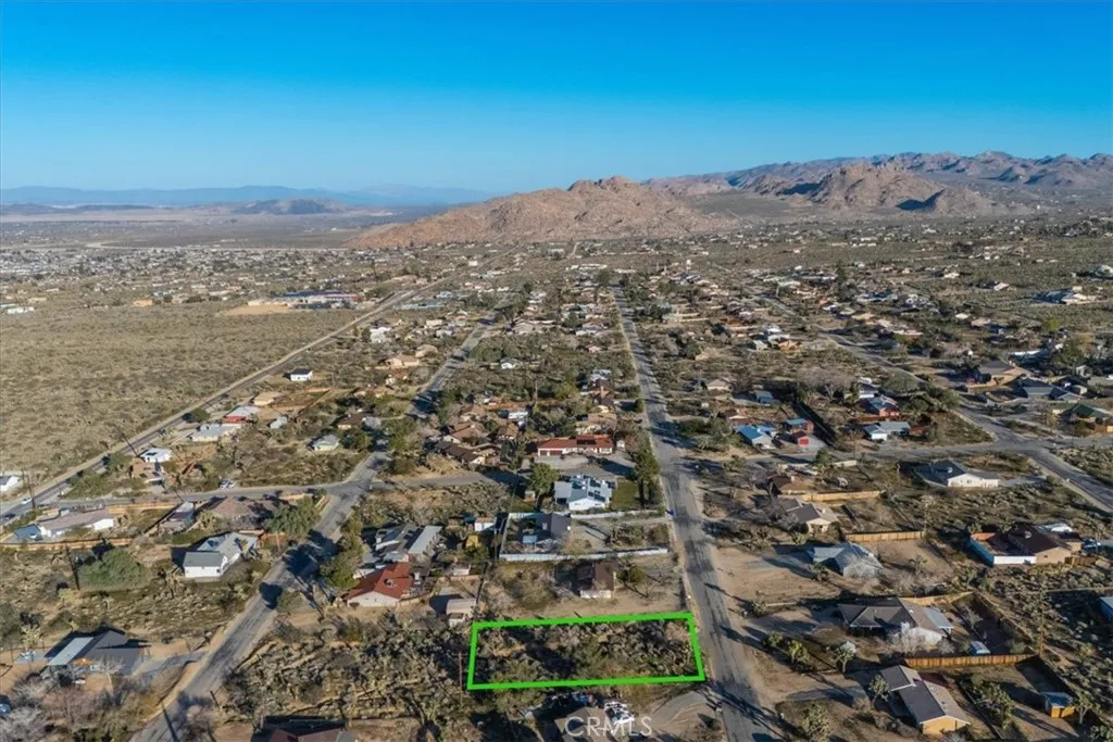 main property photo 14