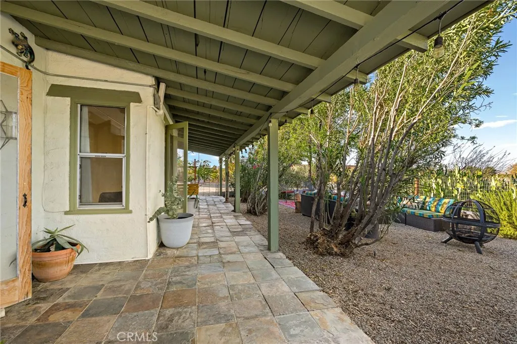 main property photo 24