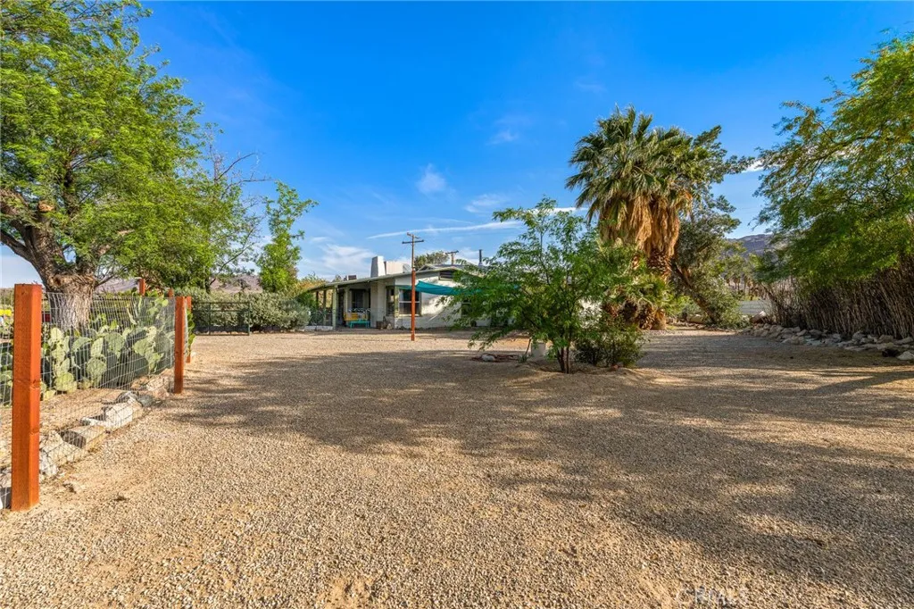 main property photo 50
