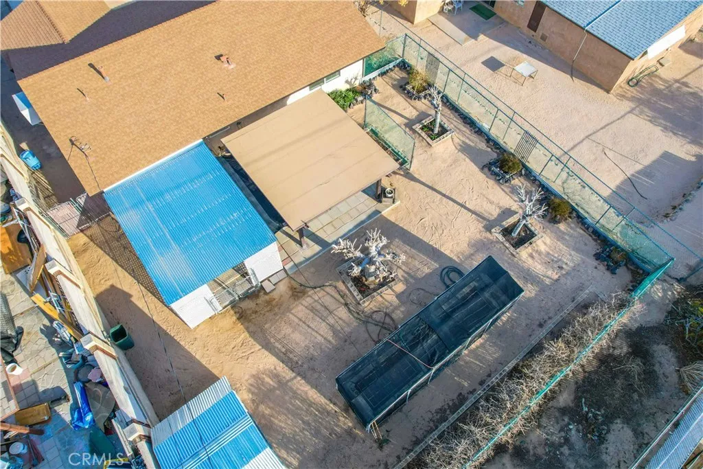 main property photo 31
