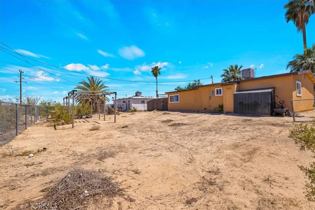 main property photo 26