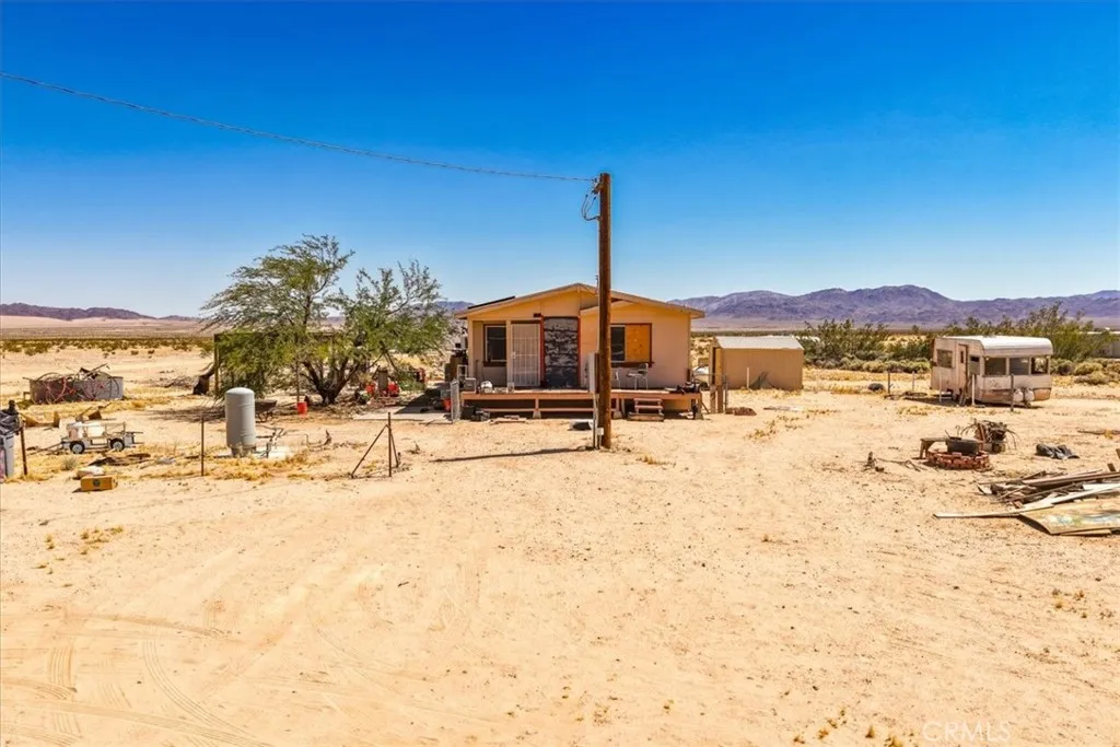 main property photo 27