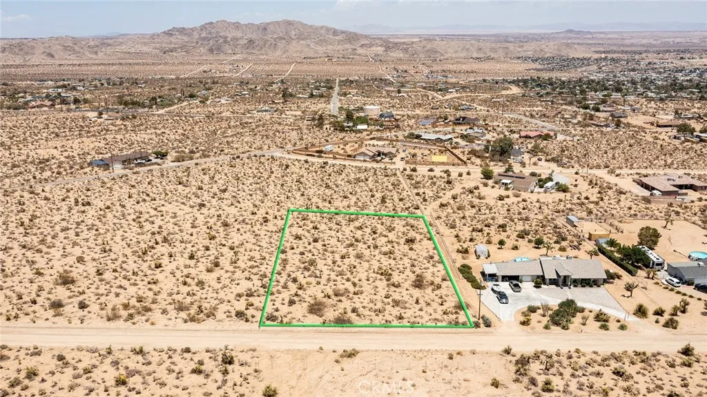 main property photo 7