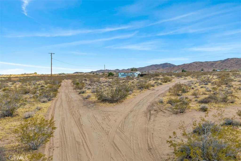 main property photo 35