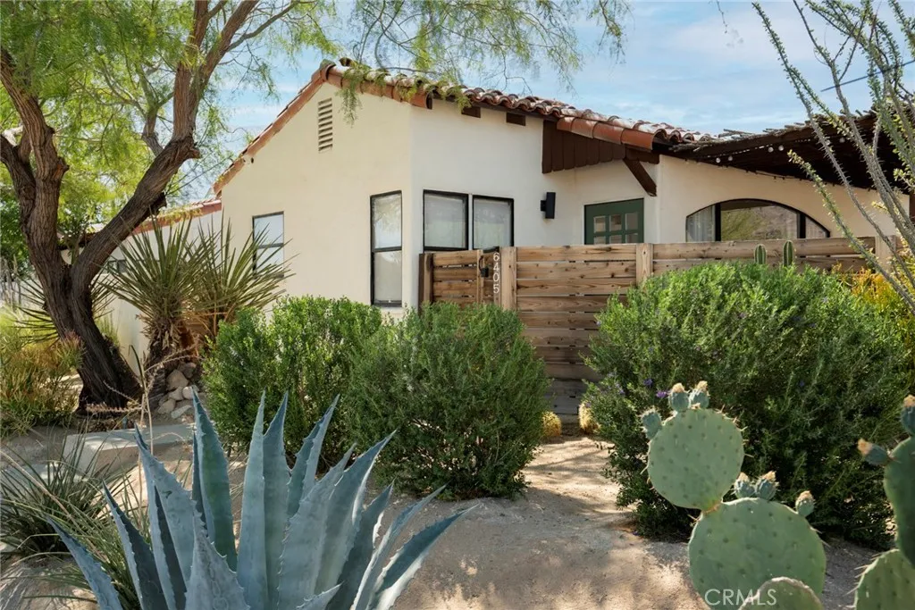 main property photo 18