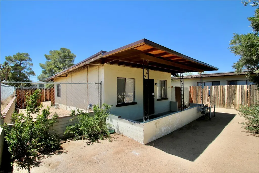 main property photo 1