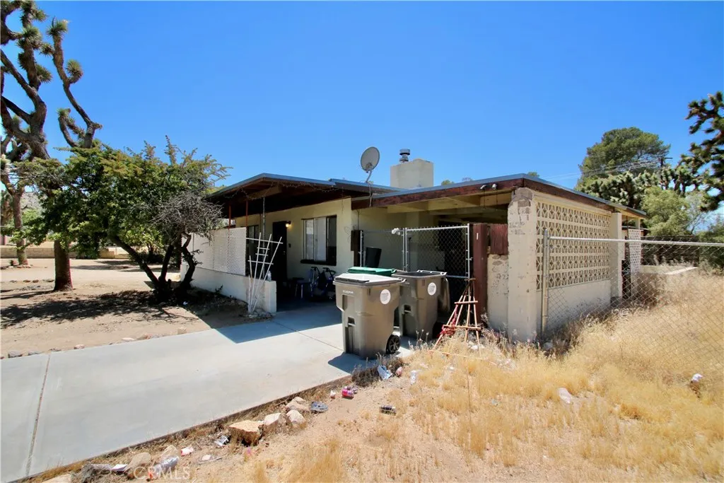main property photo 2