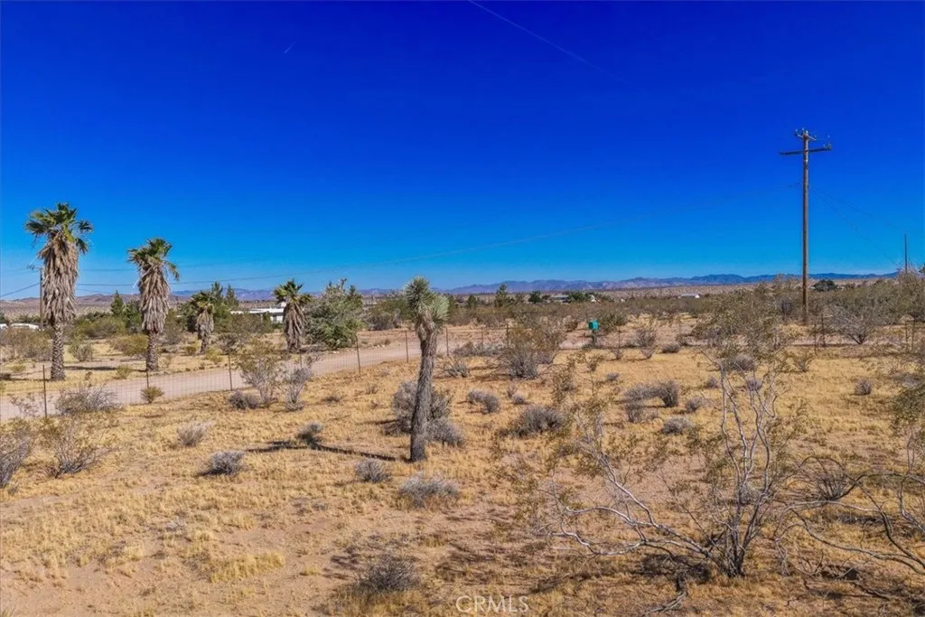 main property photo 12
