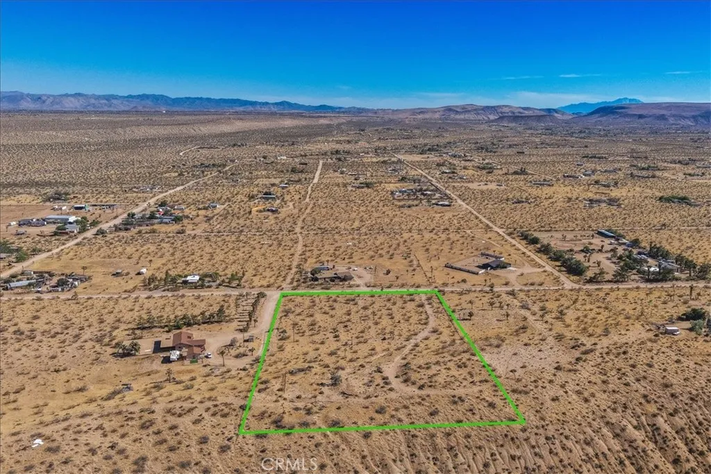 main property photo 22