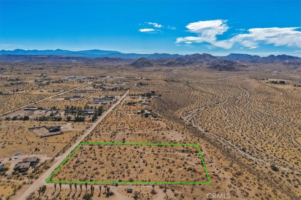 main property photo 34