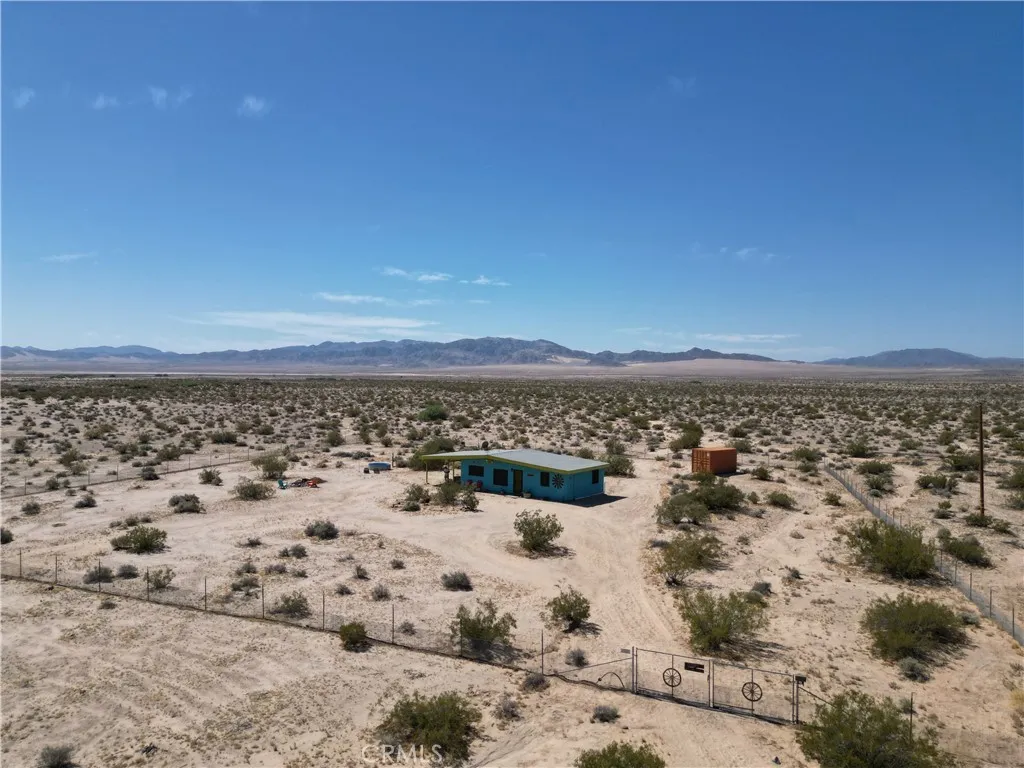 main property photo 36