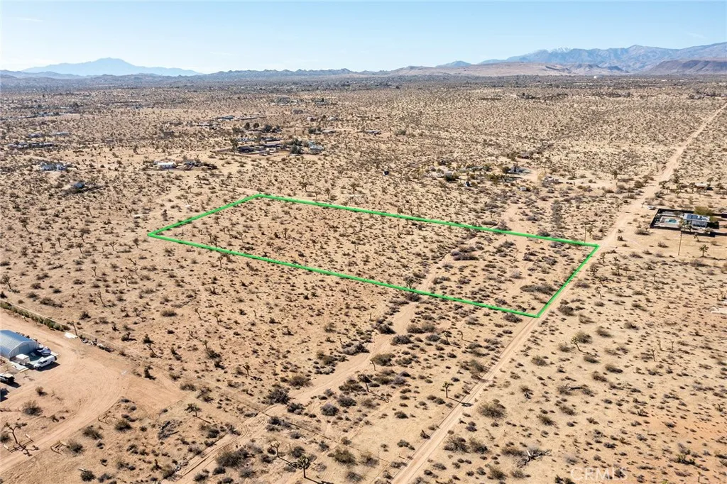 main property photo 12