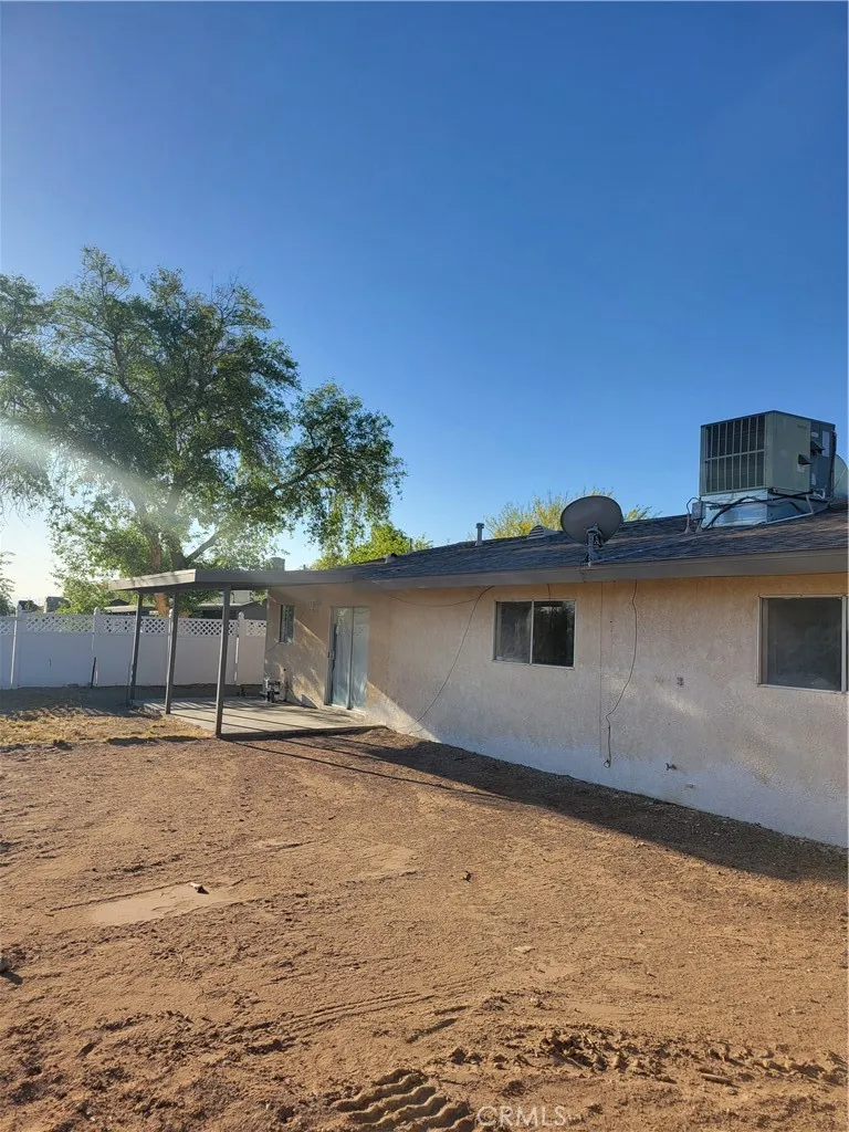 main property photo 3