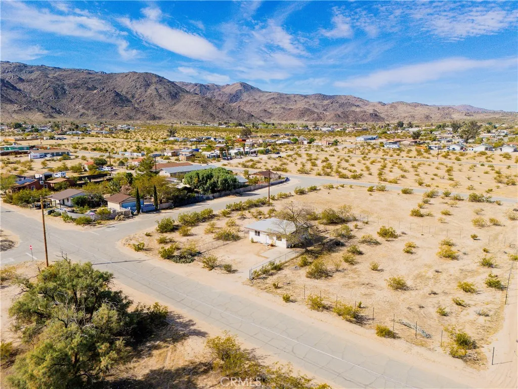 main property photo 36